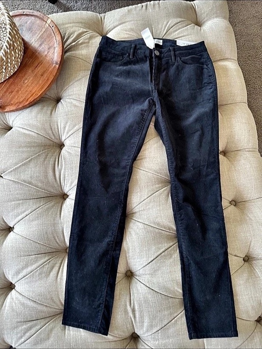 LOFT Skinny Jeans in Black Waist 28 (6) Like New